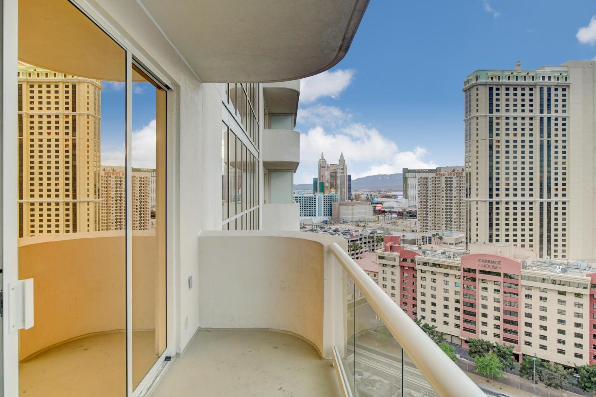 Balcony Strip View Suite * Mgm Signature Tower 3 Las Vegas Esterno foto